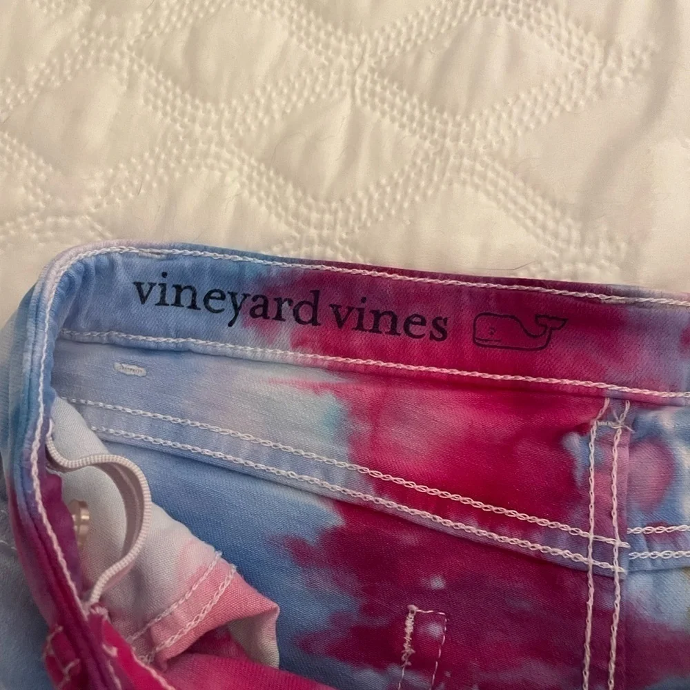Tie dyed Vineyard Vines Girls stretch Jeans